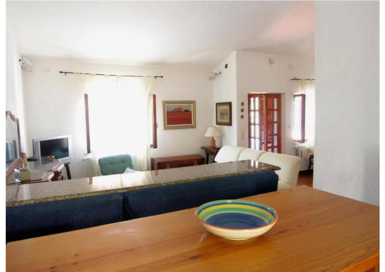 Casa Vacanze A Pochi Passi Dal Mare La Maddalena  Dış mekan fotoğraf